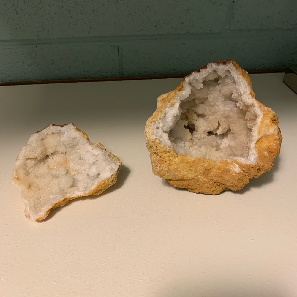 2 piece natural quartz geode